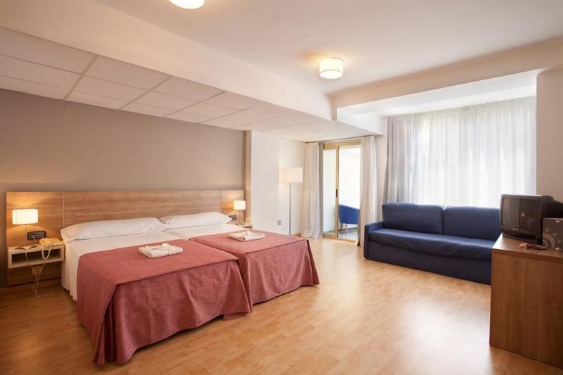 Port Eugeni Hotel Cambrils Luaran gambar